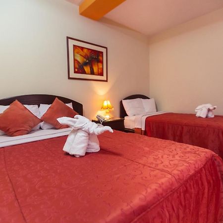 Hotel Plaza Bolognesi 344 Трухільйо Екстер'єр фото